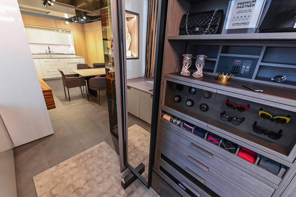 eggersmann Modern Full Wardrobe Closet