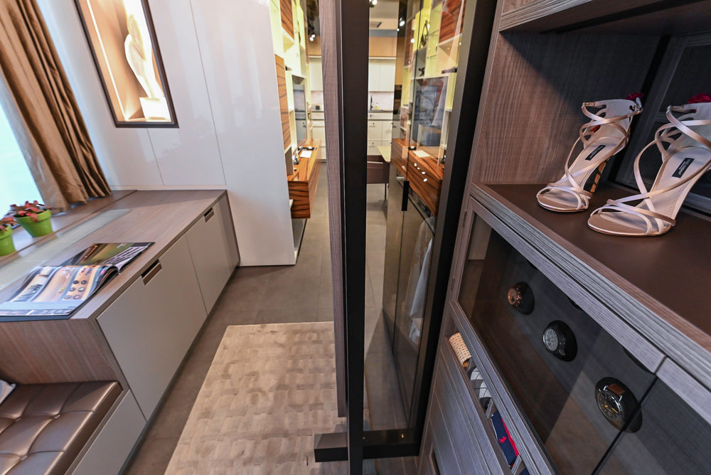 eggersmann Modern Full Wardrobe Closet