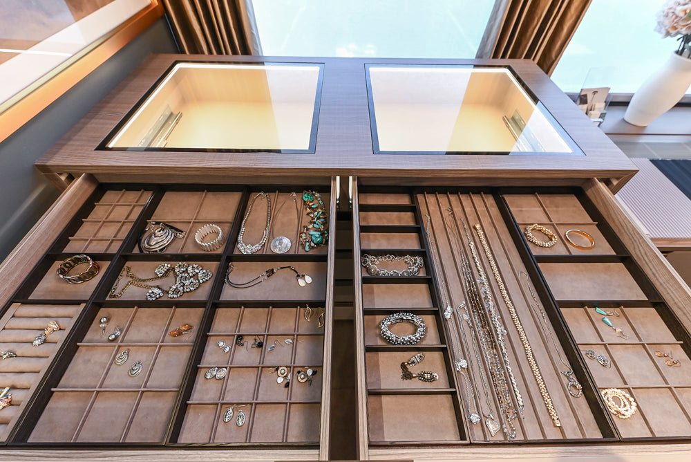 eggersmann Modern Full Wardrobe Closet