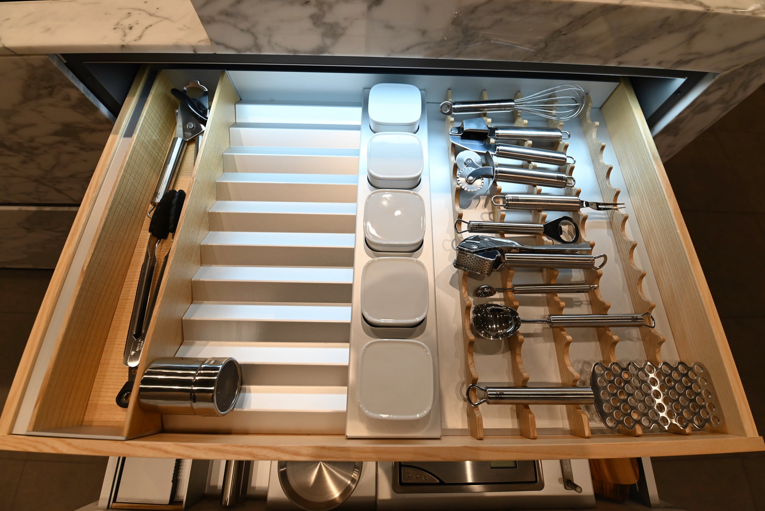 eggersmann USA Chablis Vintage Oak & Steel Grey Modern Kitchen with Arabescato Waterfall Island and Miele Appliance Suite