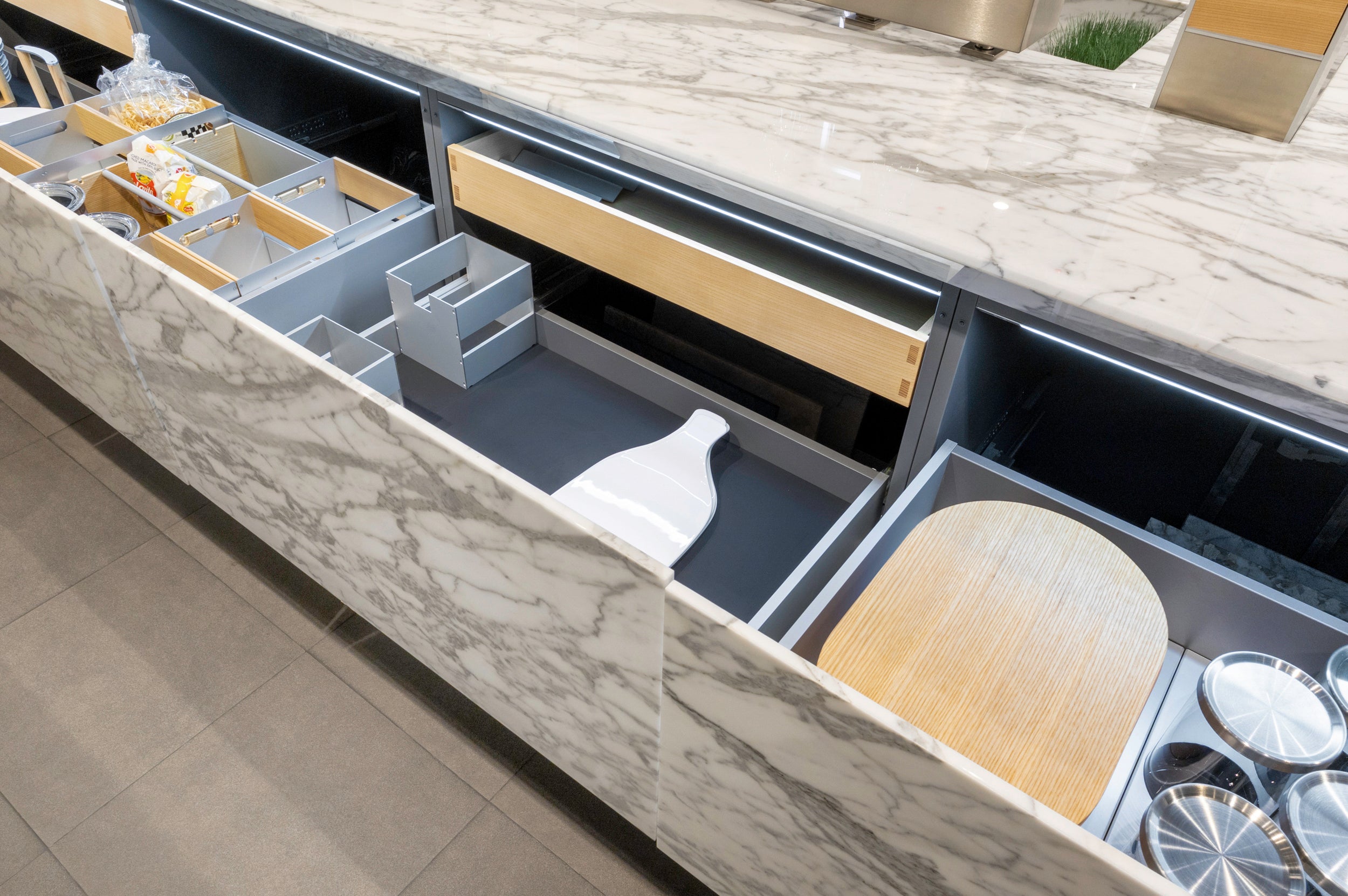 eggersmann USA Chablis Vintage Oak & Steel Grey Modern Kitchen with Arabescato Waterfall Island and Miele Appliance Suite