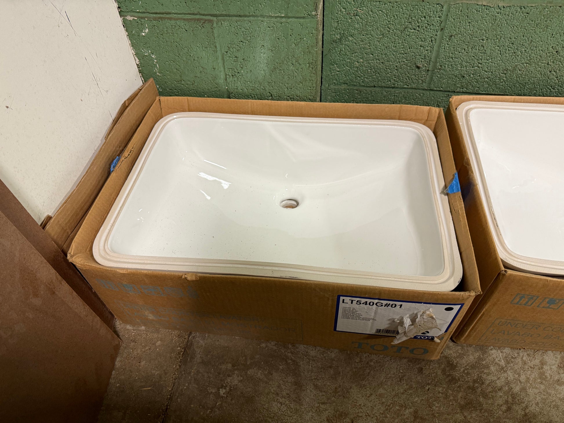 TOTO 21 1/4" Cotton Undermount Bathroom Sink with Overflow and CeFiONtect Ceramic Glaze