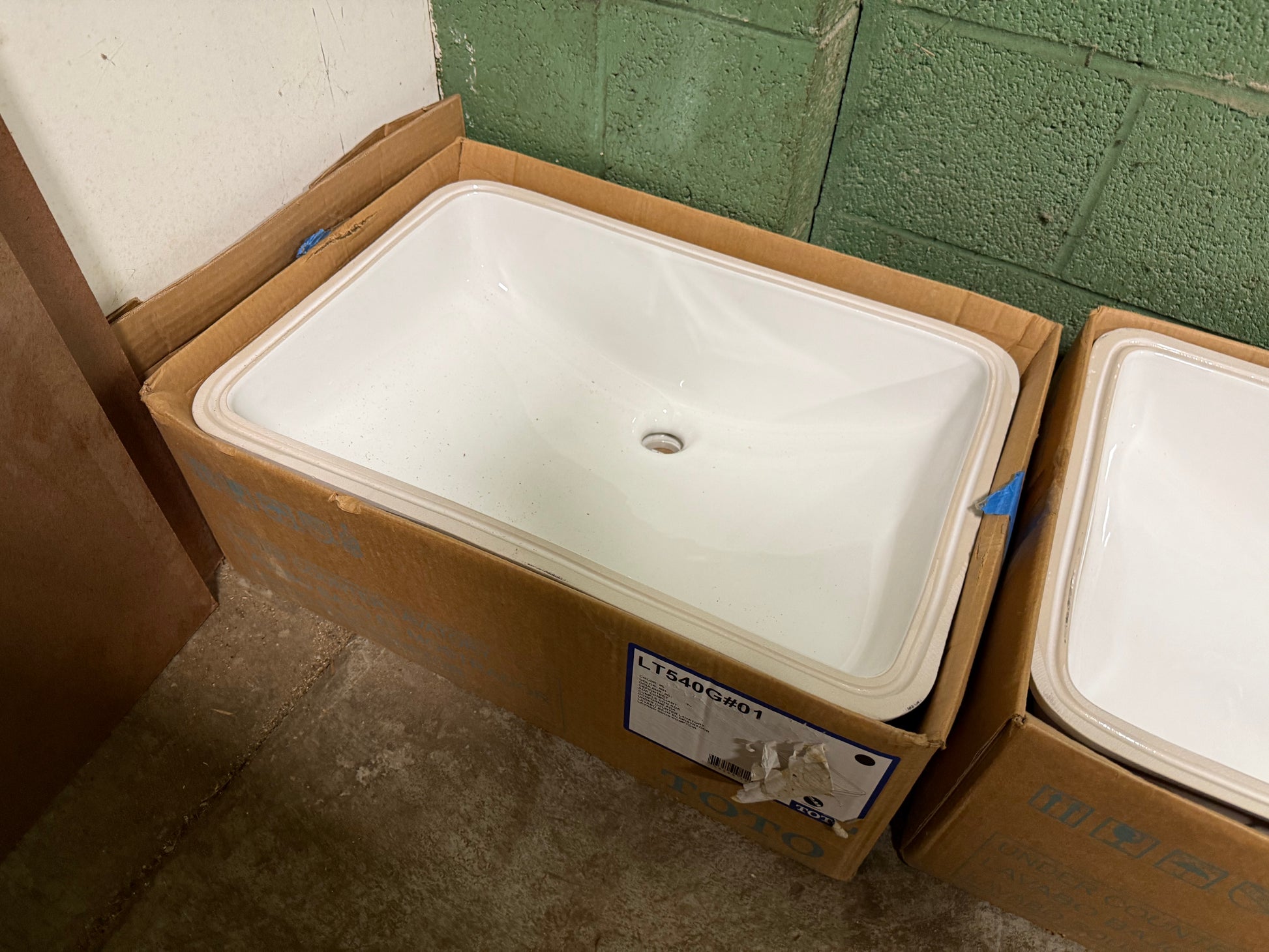 TOTO 21 1/4" Cotton Undermount Bathroom Sink with Overflow and CeFiONtect Ceramic Glaze