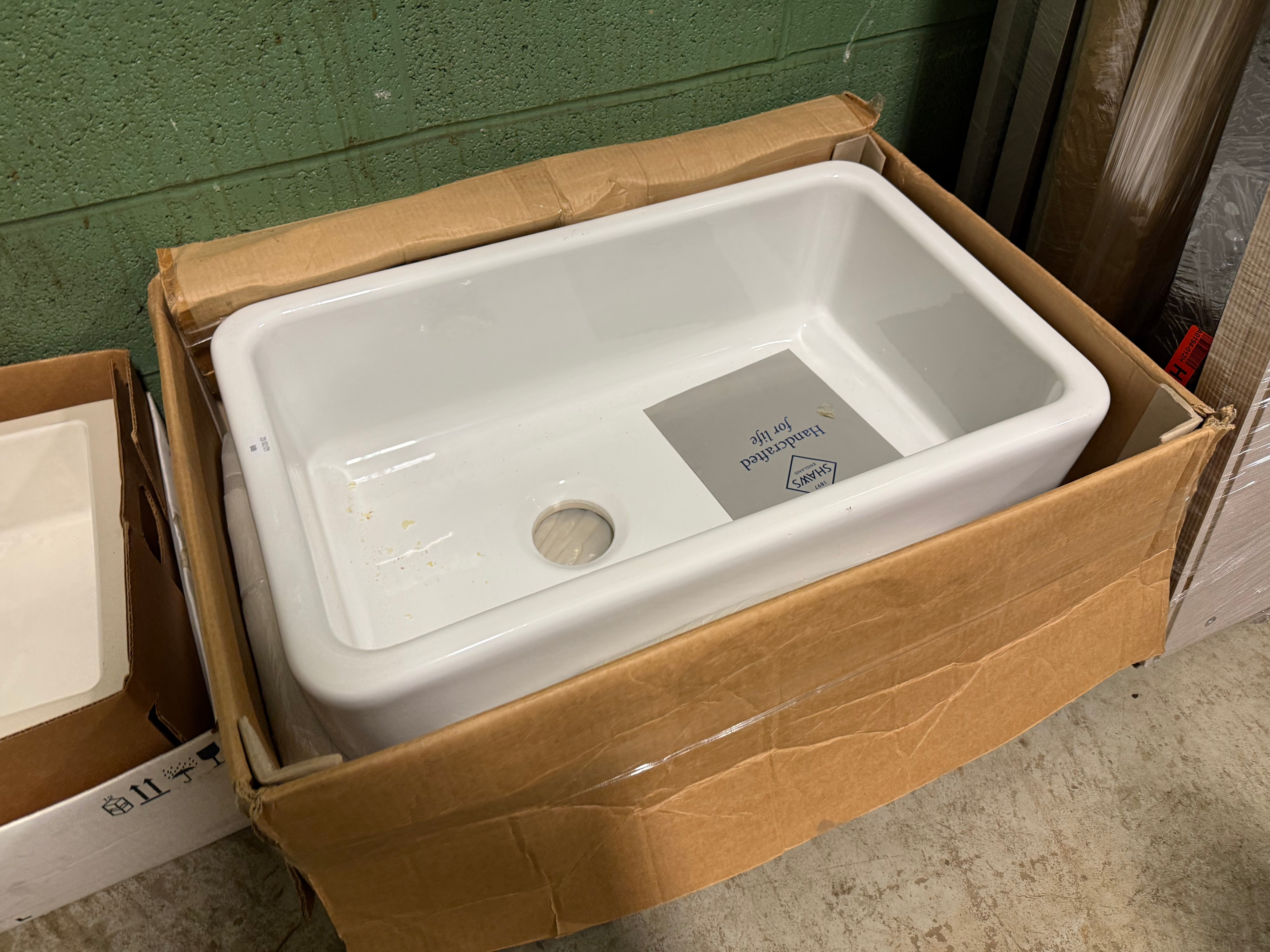 Shaws Lancaster 30" White Single Basin Farmhouse Apron Front Fireclay Kitchen Sink