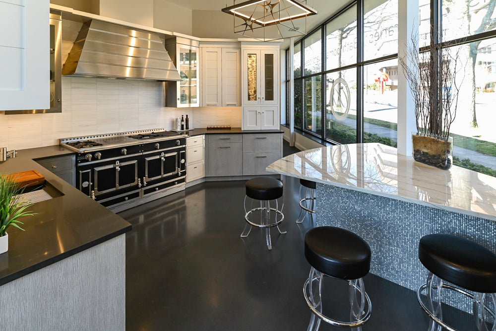 Premier Custom-Built Modern White Luxury Kitchen with Island & Appliances