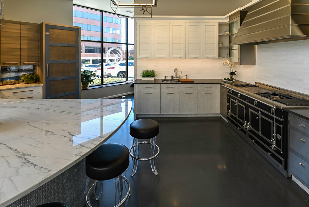 Premier Custom-Built Modern White Luxury Kitchen with Island & Appliances