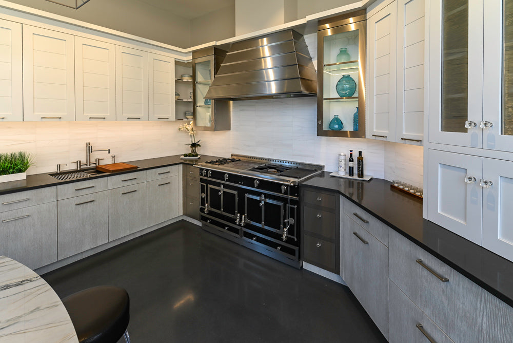 Premier Custom-Built Modern White Luxury Kitchen with Island & Appliances