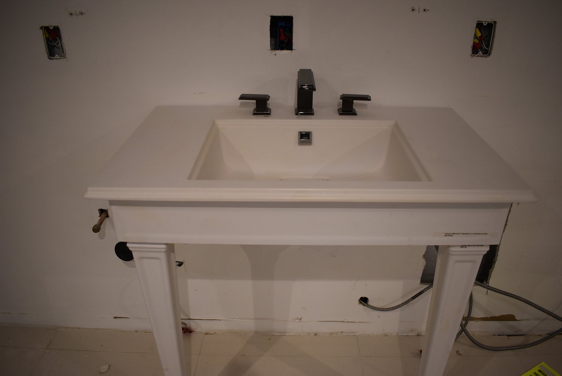 Gessi Fascino 35" White Rectangle Wall Mount Vanity Sink with Faucet