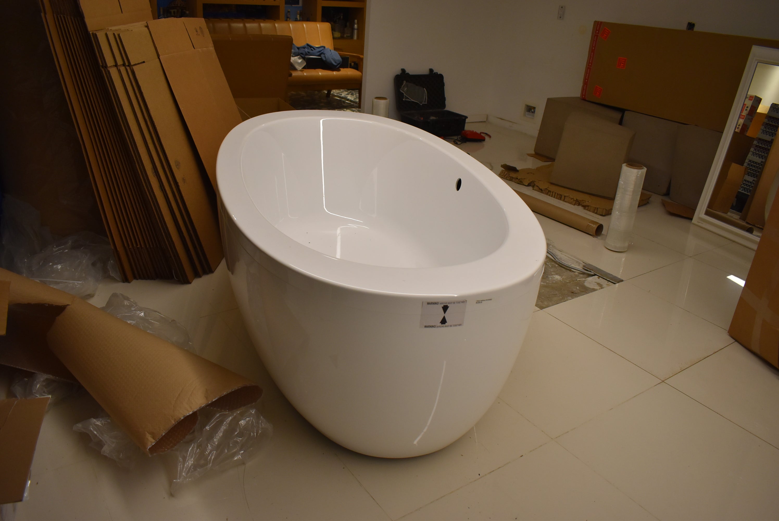 Laufen Il Bagno Alessi 80" White Oval Acrylic Freestanding Bathtub