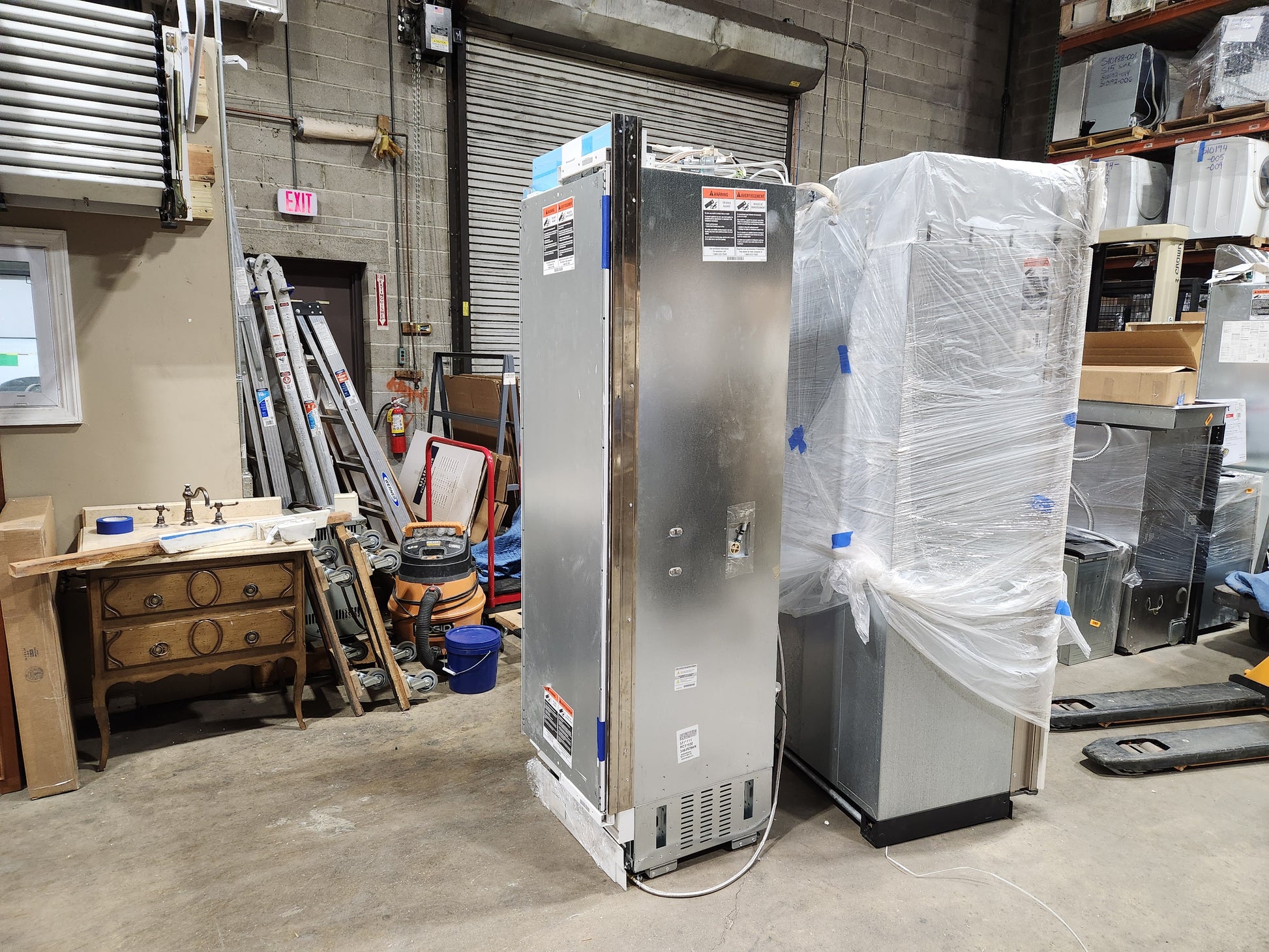 Sub-Zero DEC2450FI 24" Panel Ready Smart Freezer Column