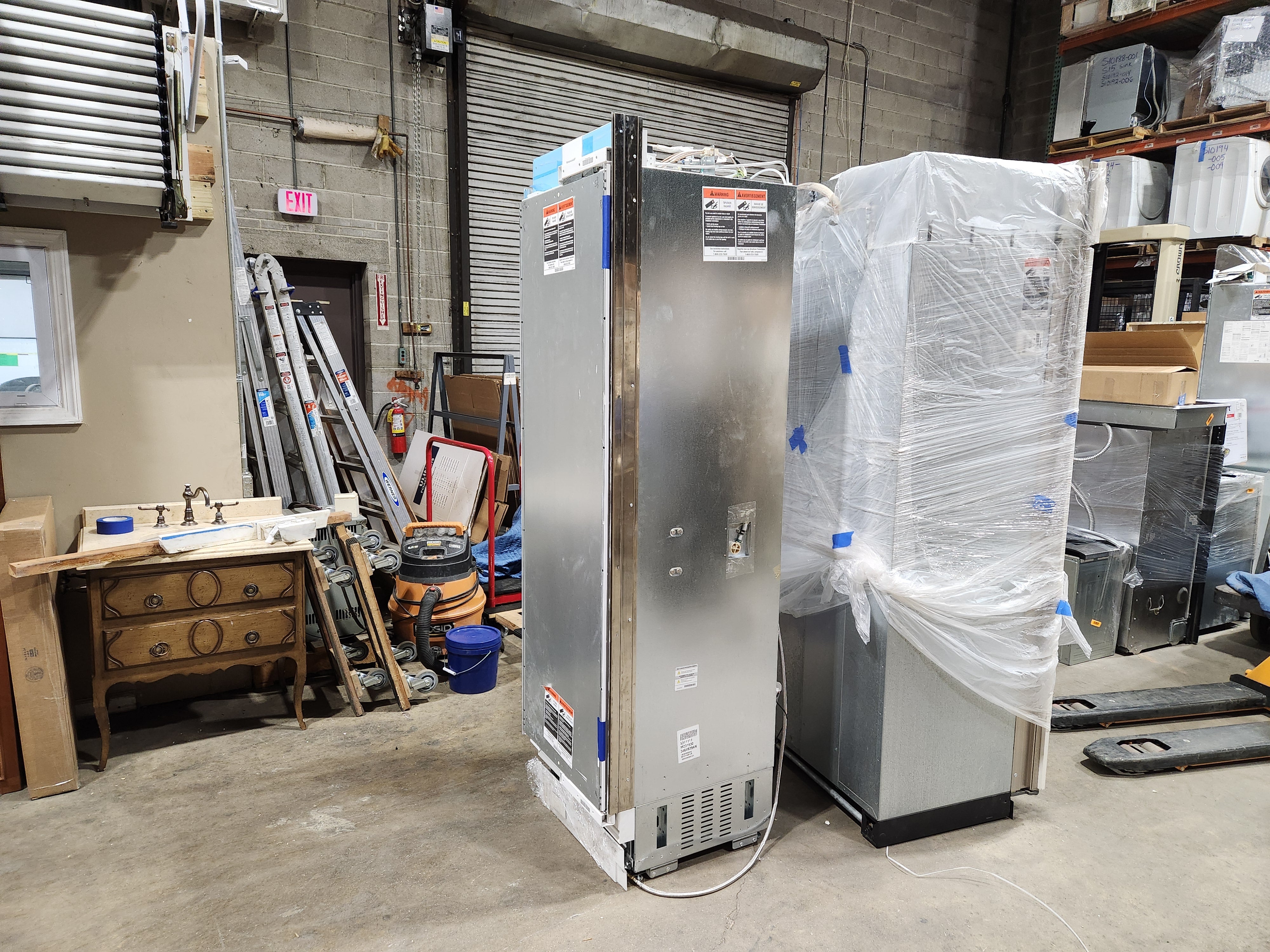 Sub-Zero DEC2450FI 24" Panel Ready Smart Freezer Column