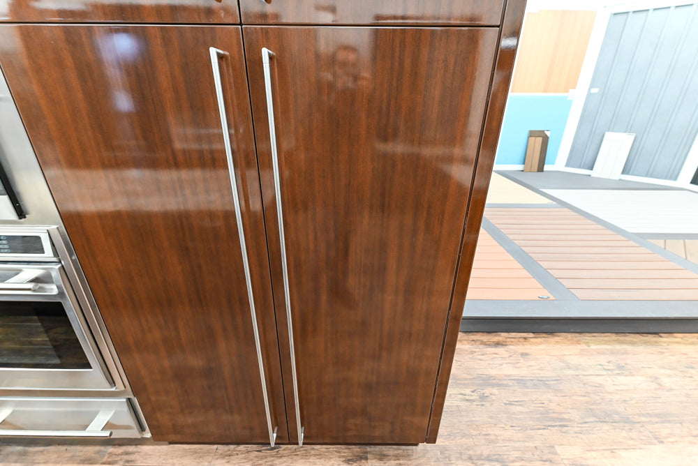 Downsview Glossy Brown Modern Kitchen with Island, Quartz Countertops and Wolf Appliances