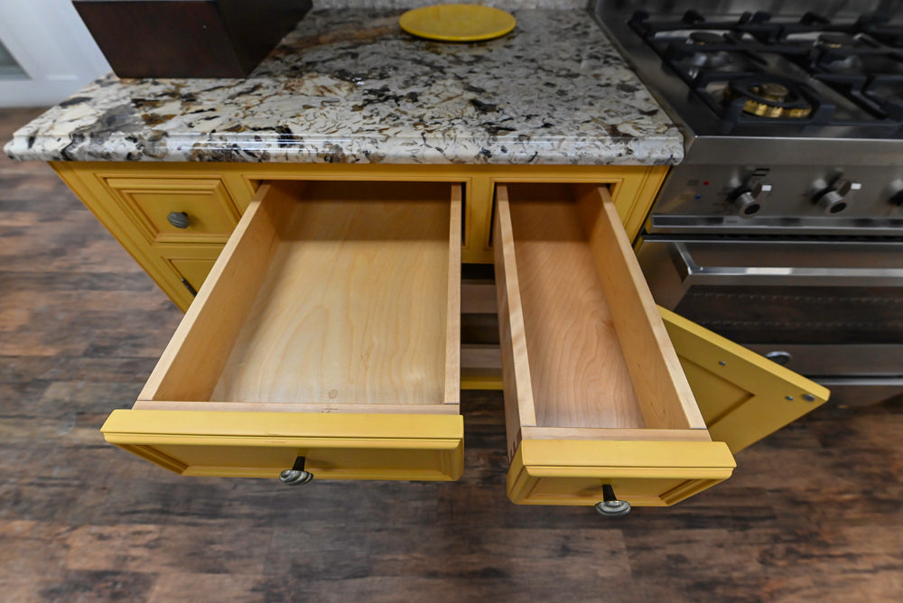 Downsview Tradtional Yellow Kitchenette with Granite Countertops and Bertazzoni Range