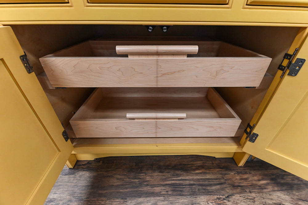 Downsview Tradtional Yellow Kitchenette with Granite Countertops and Bertazzoni Range