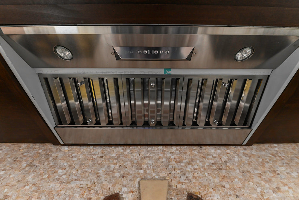 Downsview Tradtional Yellow Kitchenette with Granite Countertops and Bertazzoni Range