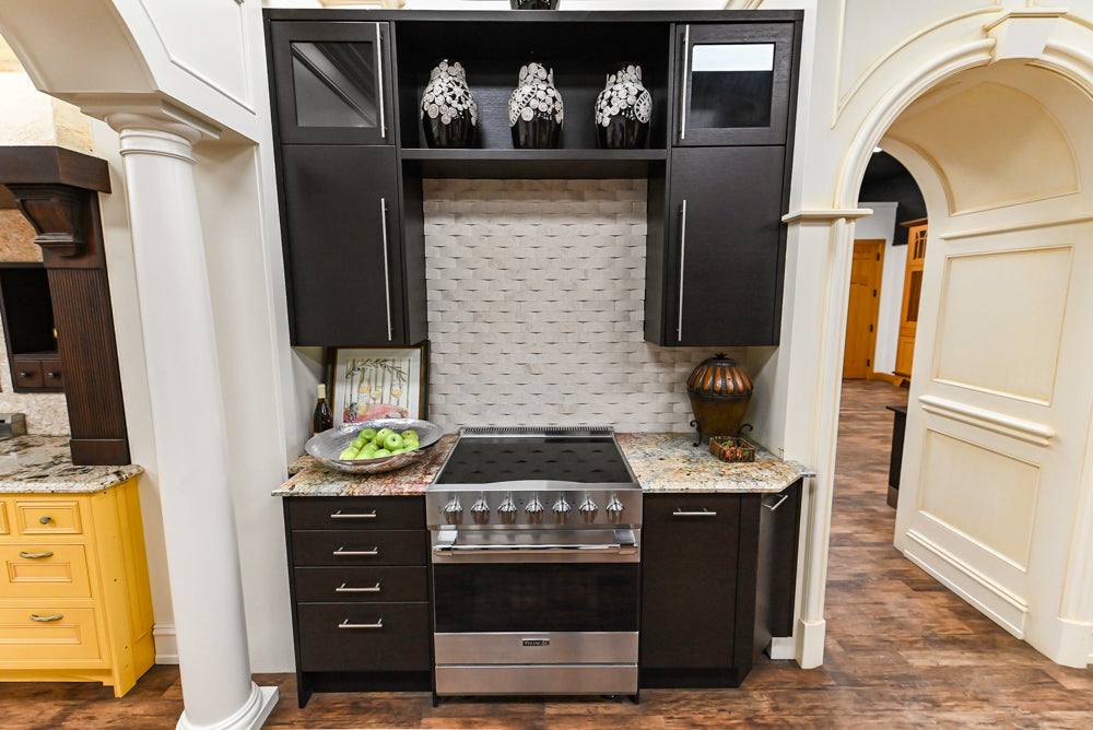 Downsview Modern Dark Brown Cooking Corner with Granite Countertops and Viking Range