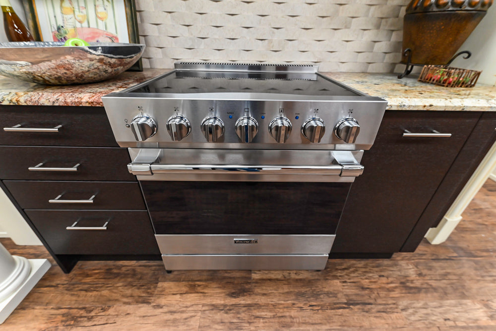 Downsview Modern Dark Brown Cooking Corner with Granite Countertops and Viking Range