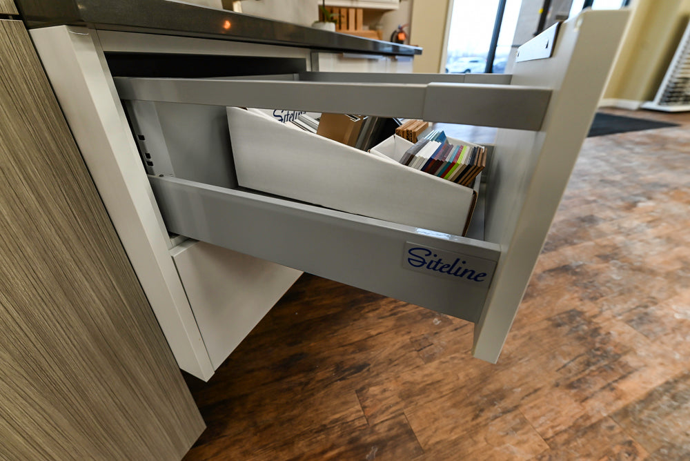 Siteline White Modern 57" Floating Vanity with Quartz Top, Sink and Faucet