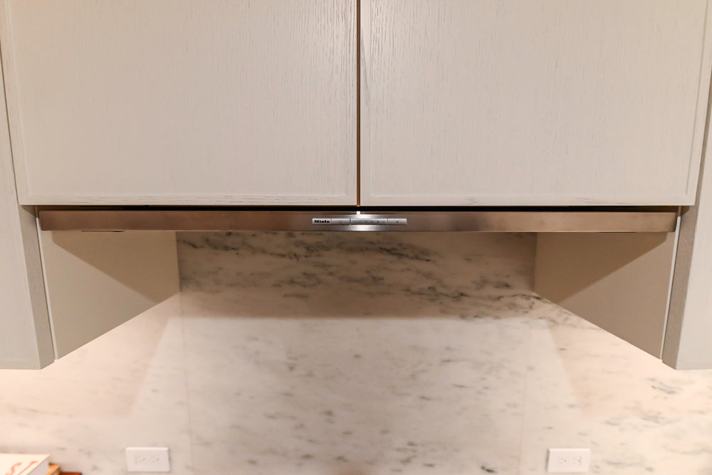 Smallbone Transitional White Oak Kitchen with Marble Countertops & Miele Appliances