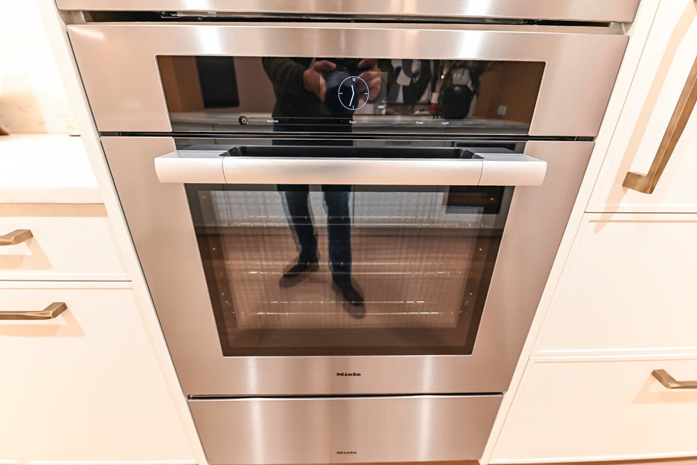 Smallbone Transitional White Oak Kitchen with Marble Countertops & Miele Appliances