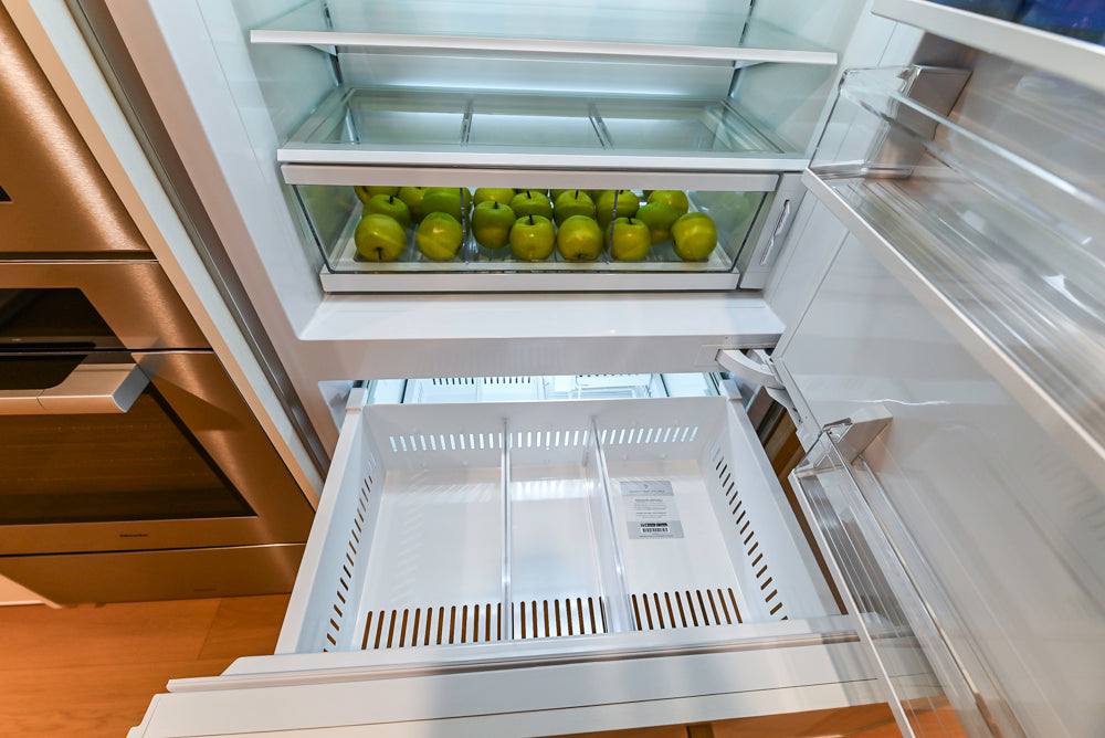 Smallbone Transitional White Oak Kitchen with Marble Countertops & Miele Appliances