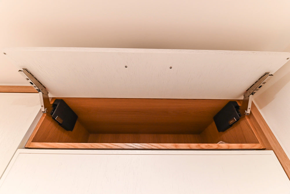 Smallbone Transitional White Oak Kitchen with Marble Countertops & Miele Appliances