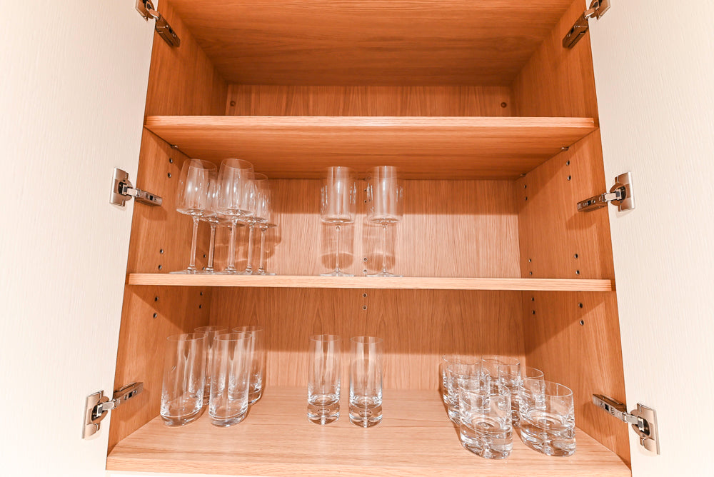 Smallbone Transitional White Oak Kitchen with Marble Countertops & Miele Appliances