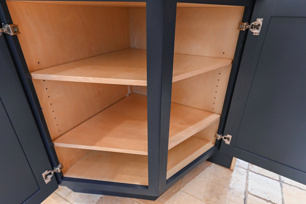 Wood-Mode "PLUS" Traditional Navy & White Kitchen