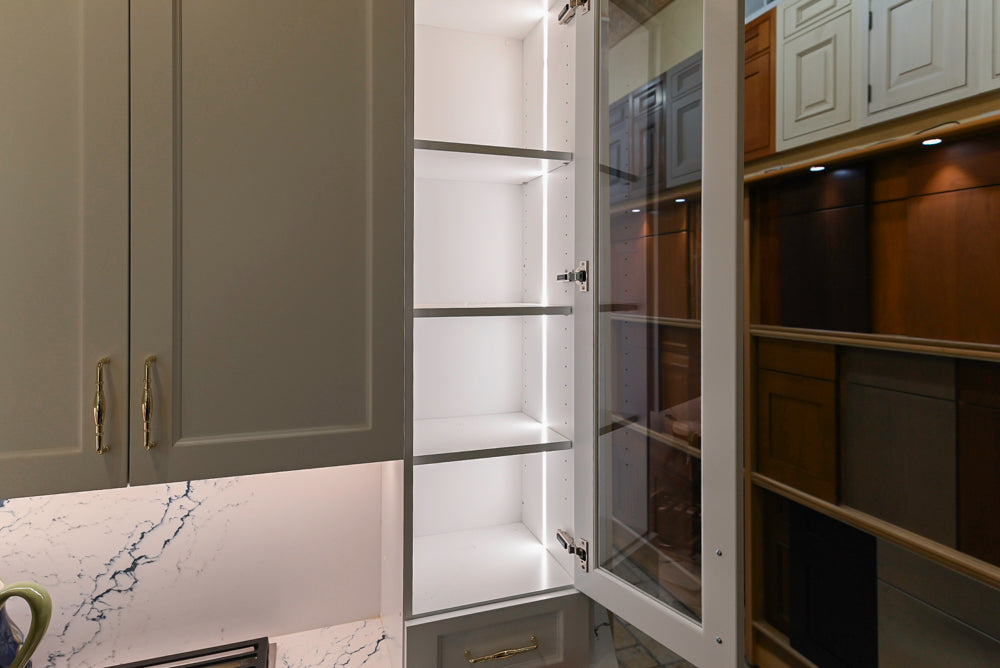 Wood-Mode "PLUS" Traditional Navy & White Kitchen