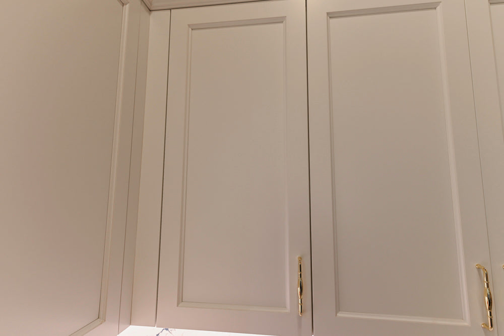 Wood-Mode "PLUS" Traditional Navy & White Kitchen