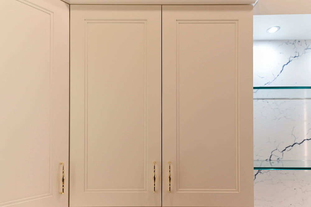 Wood-Mode "PLUS" Traditional Navy & White Kitchen