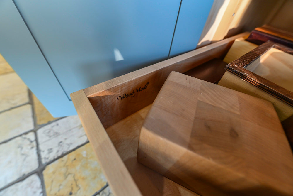 Wood-Mode & Brookhaven Transitional Grey Dry Bar