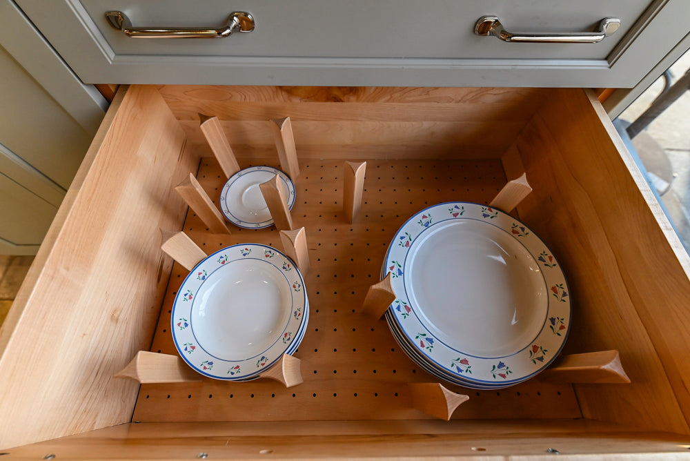 Wood-Mode & Brookhaven Transitional Grey Dry Bar