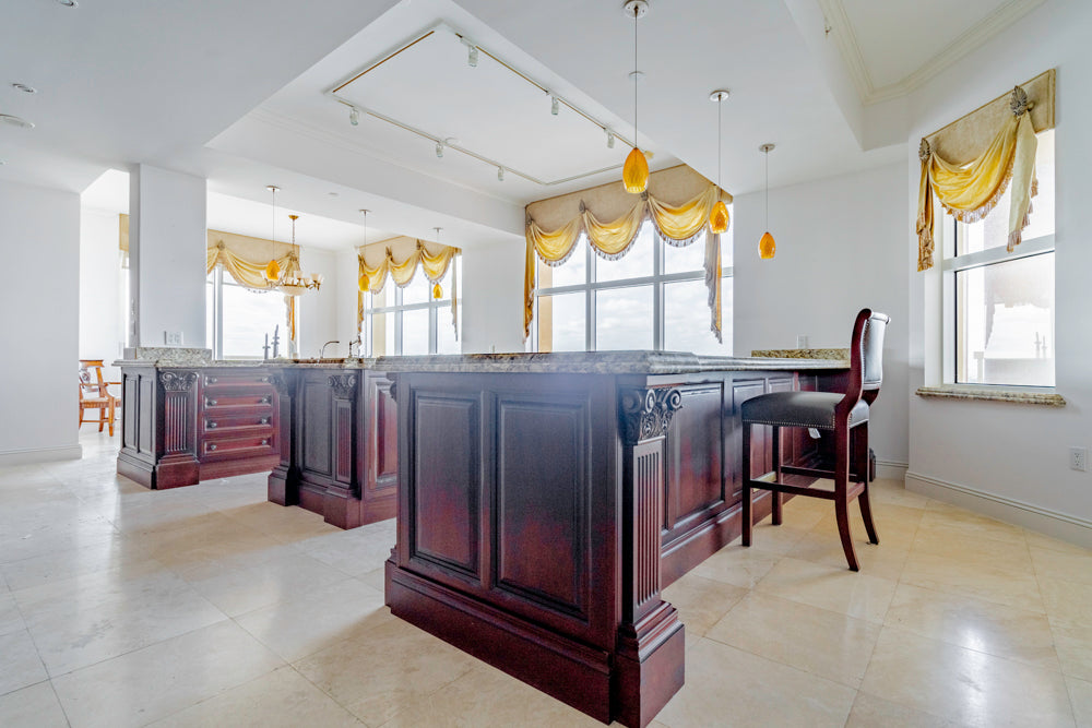 Clive Christian Regency Traditional Mahogany Kitchen with Granite Countertops