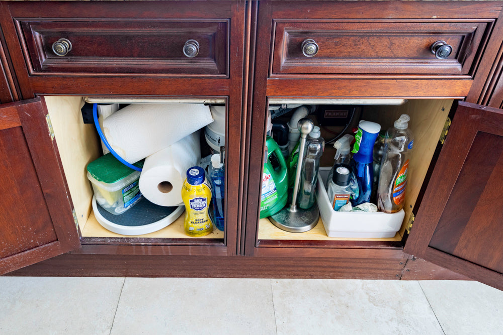 Clive Christian Regency Traditional Mahogany Kitchen with Granite Countertops