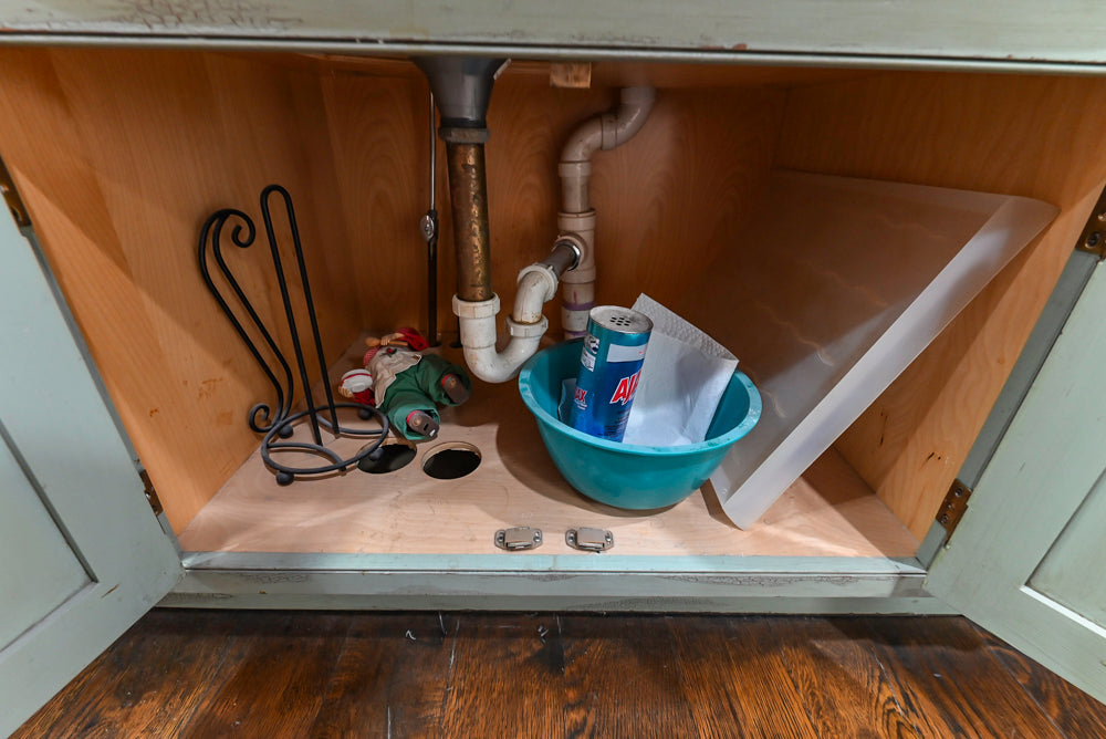 Plain & Fancy Traditional Multi-Tone Kitchen with Island and Dry Bar