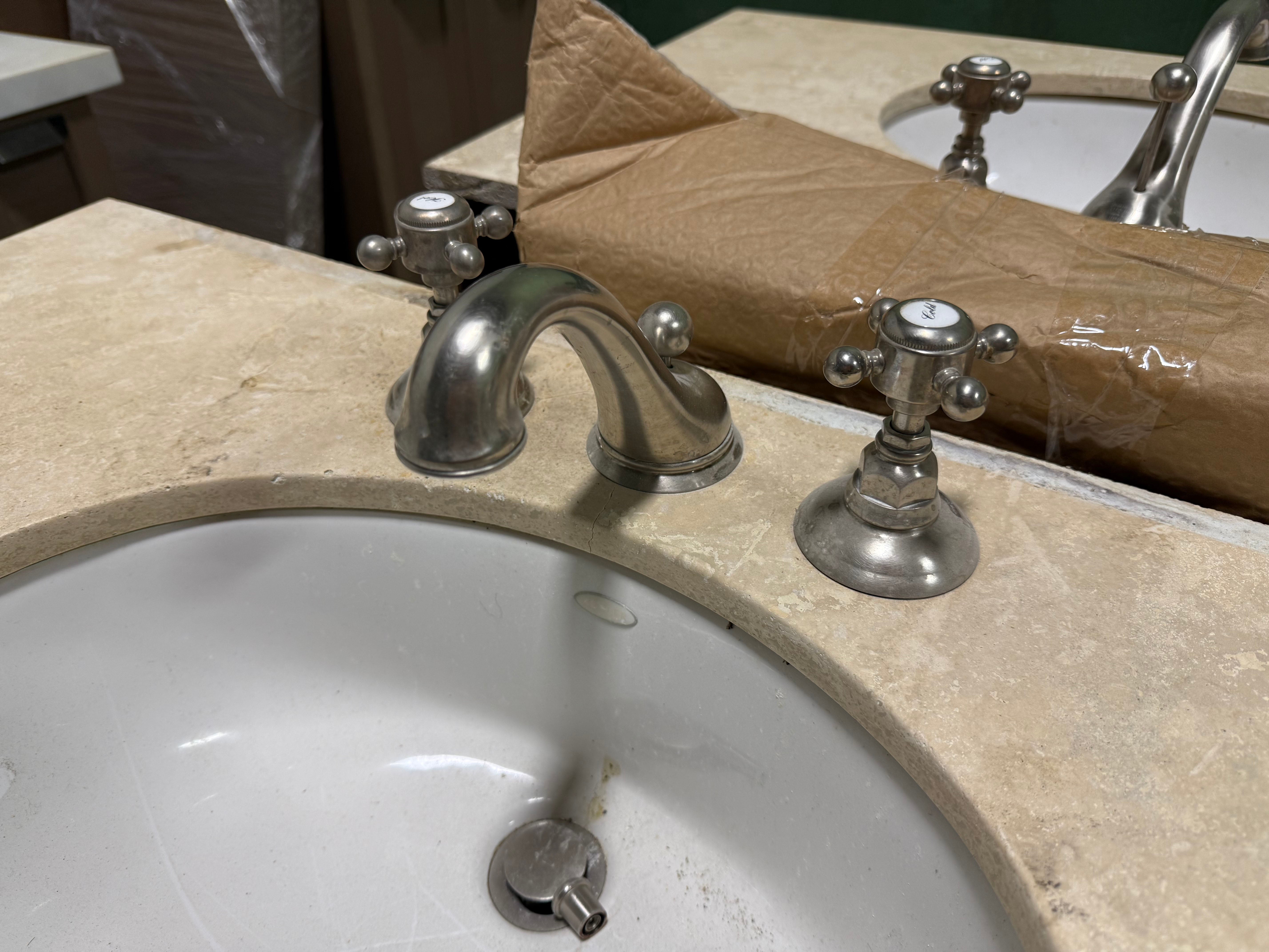 Traditional 37" Cherry Wood Single Vanity with Stone Top, Sink and Faucet 