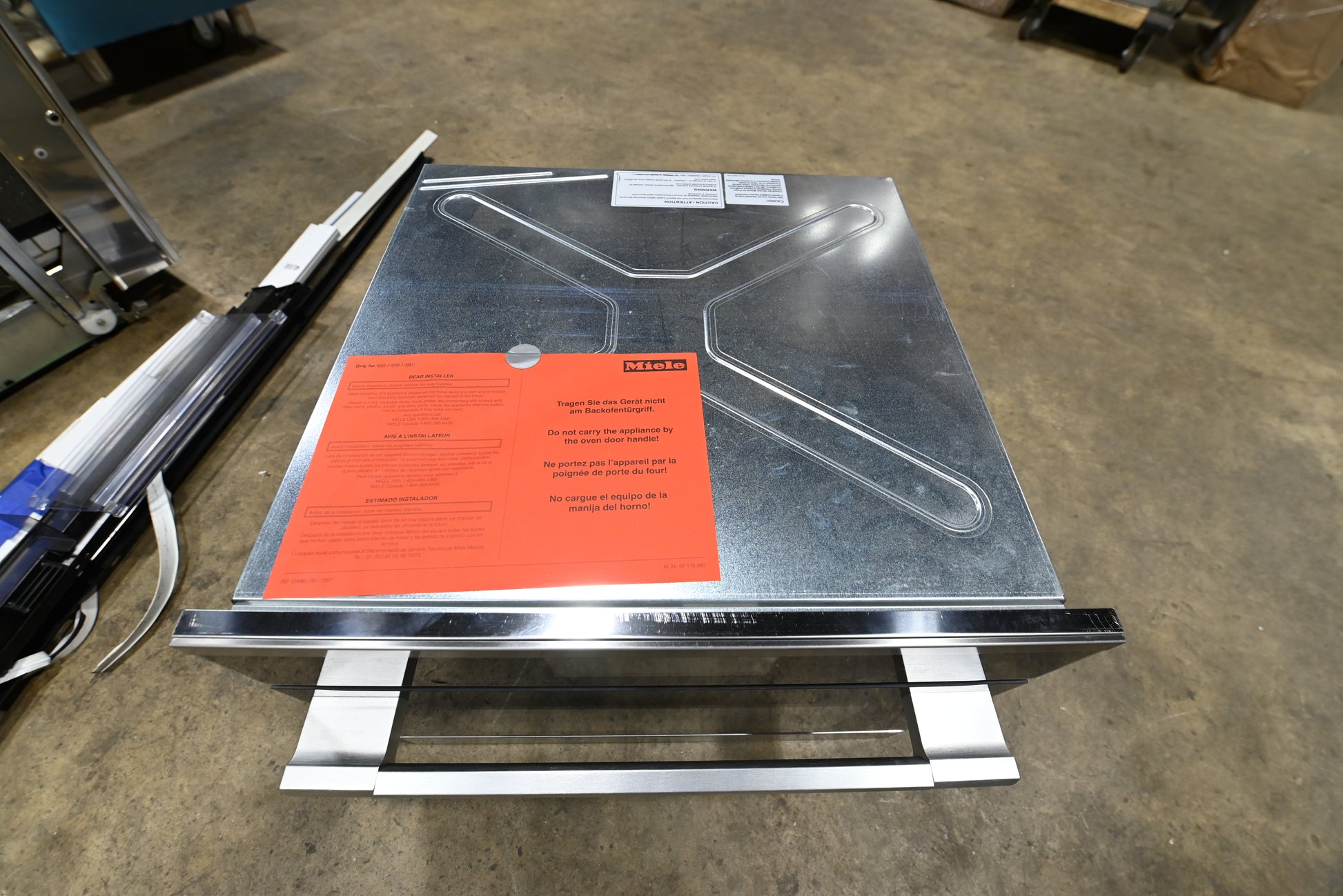 Miele H6700BM 24" Stainless Steel Electric Speed Oven