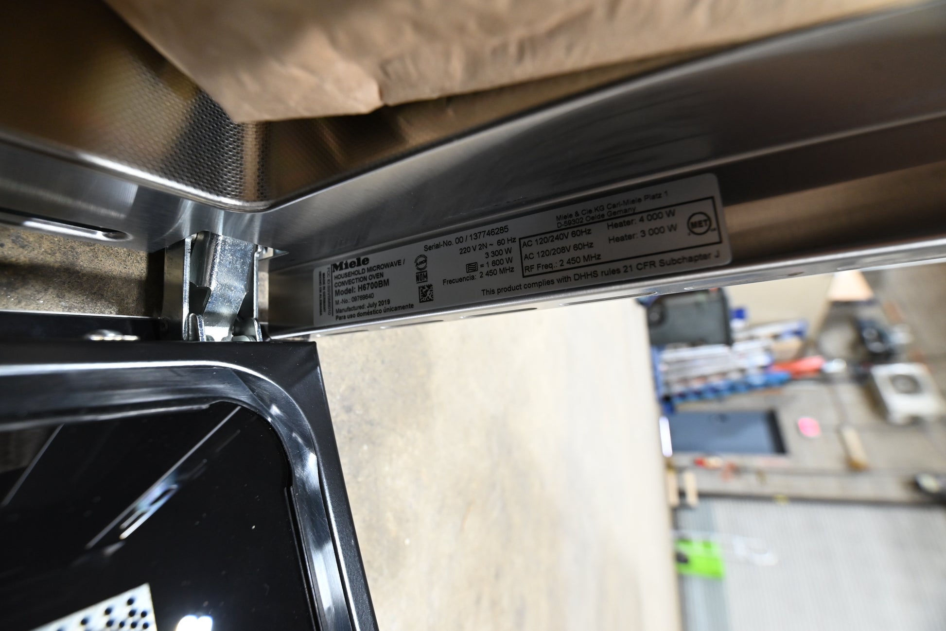 Miele H6700BM 24" Stainless Steel Electric Speed Oven