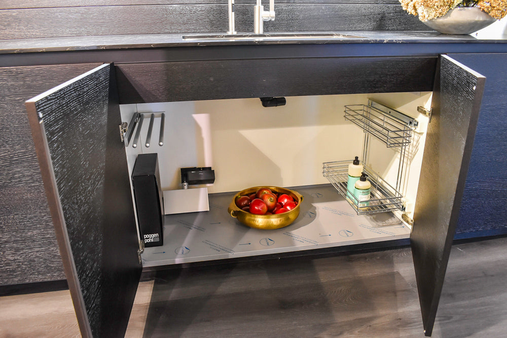 Poggenpohl Segmento Modern Black Kitchen with Miele Appliances