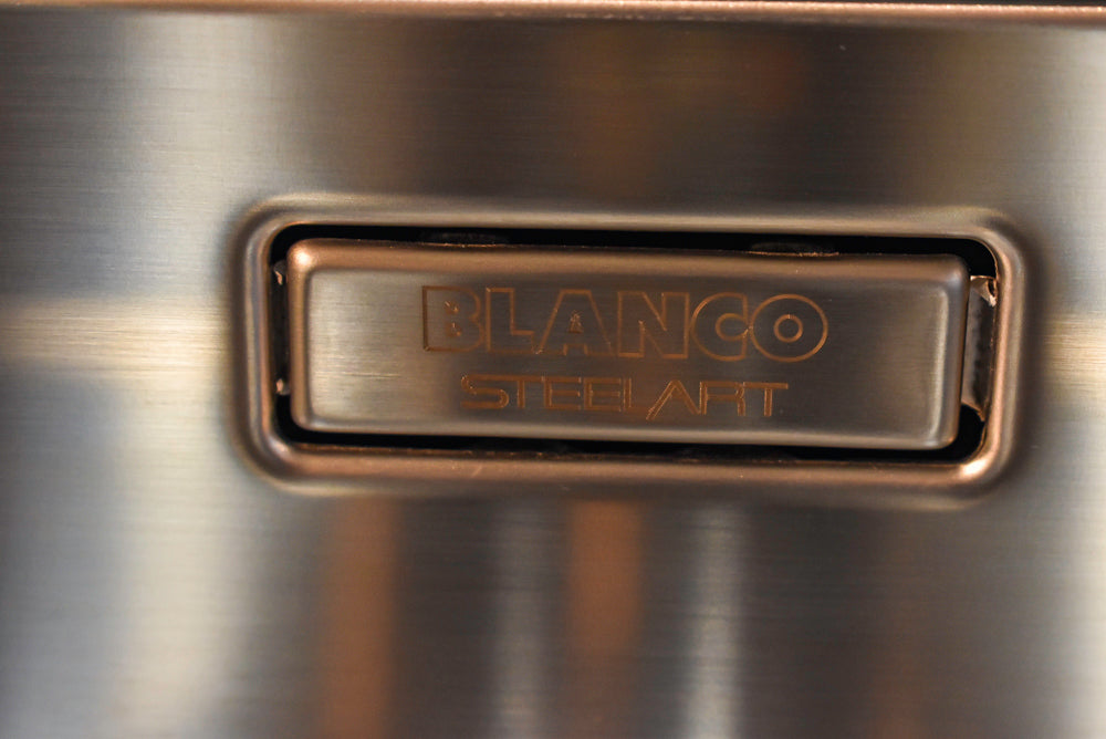 Poggenpohl Segmento Modern Black Kitchen with Miele Appliances