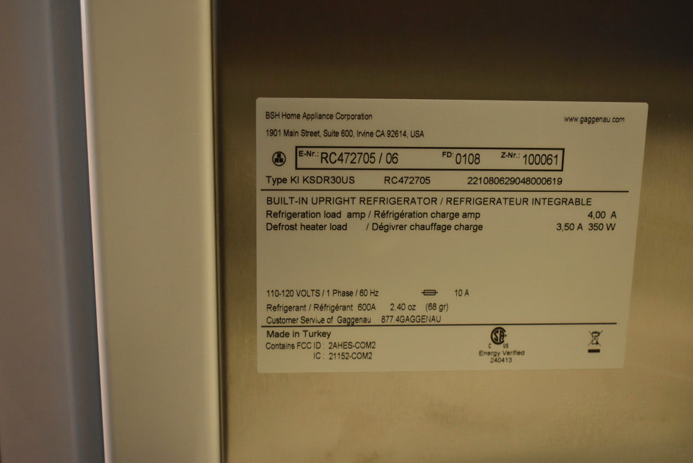 Poggenpohl Modo and +Stage Modern Natural Wood Tone Kitchen with Gaggenau Appliances