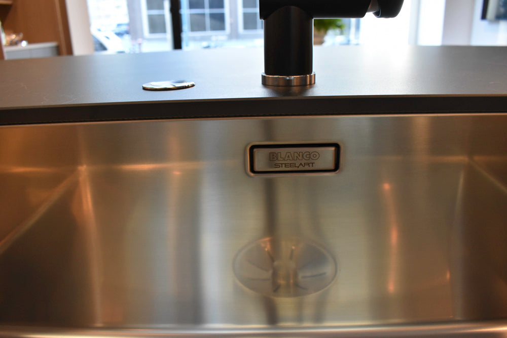 Poggenpohl Modo and +Stage Modern Natural Wood Tone Kitchen with Gaggenau Appliances