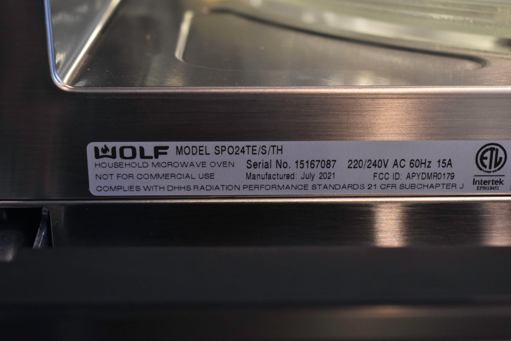 Poggenpohl KT-ML Segmento Modern Kitchen with Wolf & Sub-Zero Appliances(2021) - Estimated Removal End of April 2025