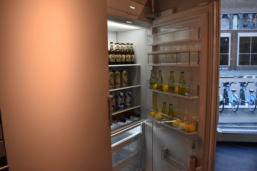 Poggenpohl KT-ML Segmento Modern Kitchen with Wolf & Sub-Zero Appliances(2021) - Estimated Removal End of April 2025