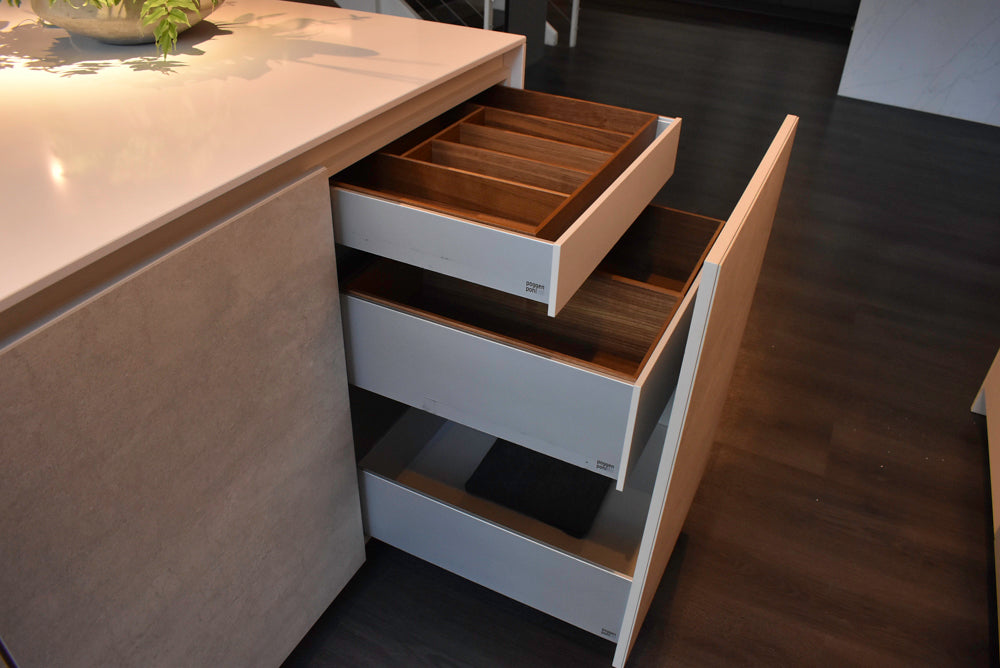 Poggenpohl KT-ML Segmento Modern Kitchen with Wolf & Sub-Zero Appliances(2021) - Estimated Removal End of April 2025