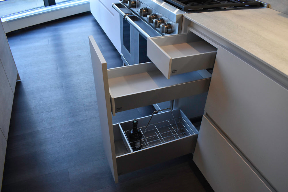 Poggenpohl KT-ML Segmento Modern Kitchen with Wolf & Sub-Zero Appliances(2021) - Estimated Removal End of April 2025