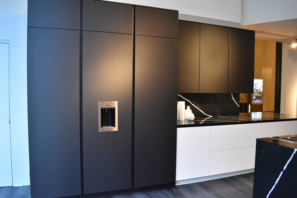 Poggenpohl Segmento Y Modern Black and White Kitchen with Wolf & Miele Appliances