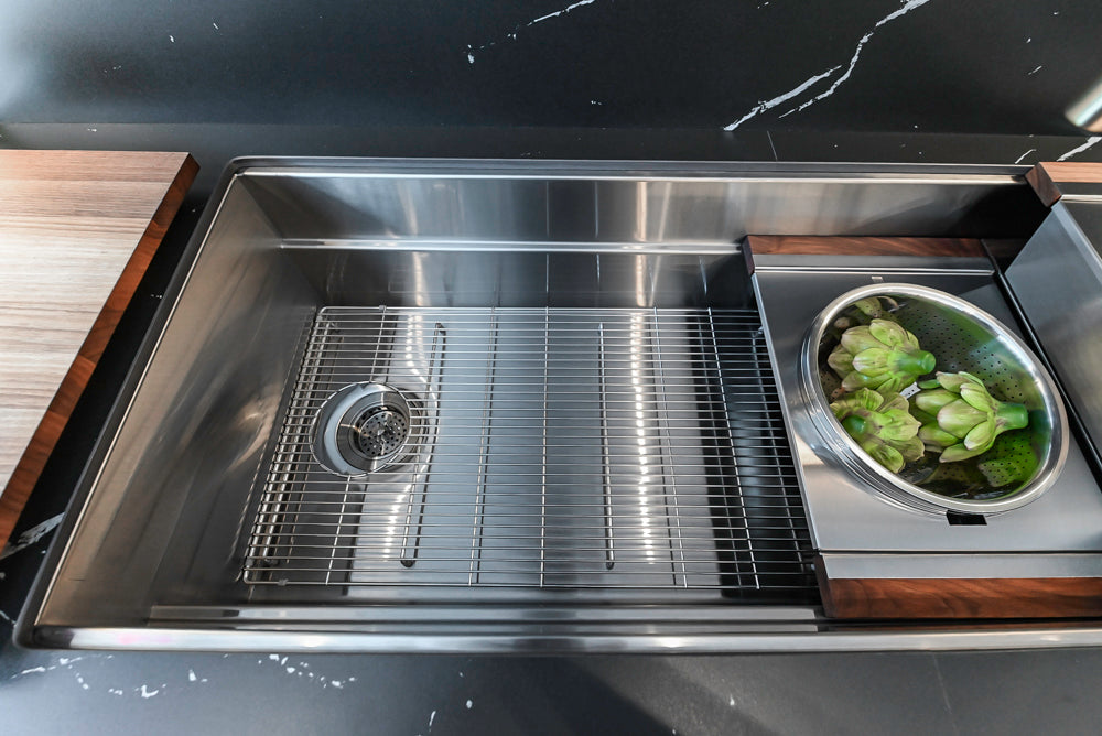 DOCA Modern Light Gold & Black Kitchen Wall Display with Neolith Countertops