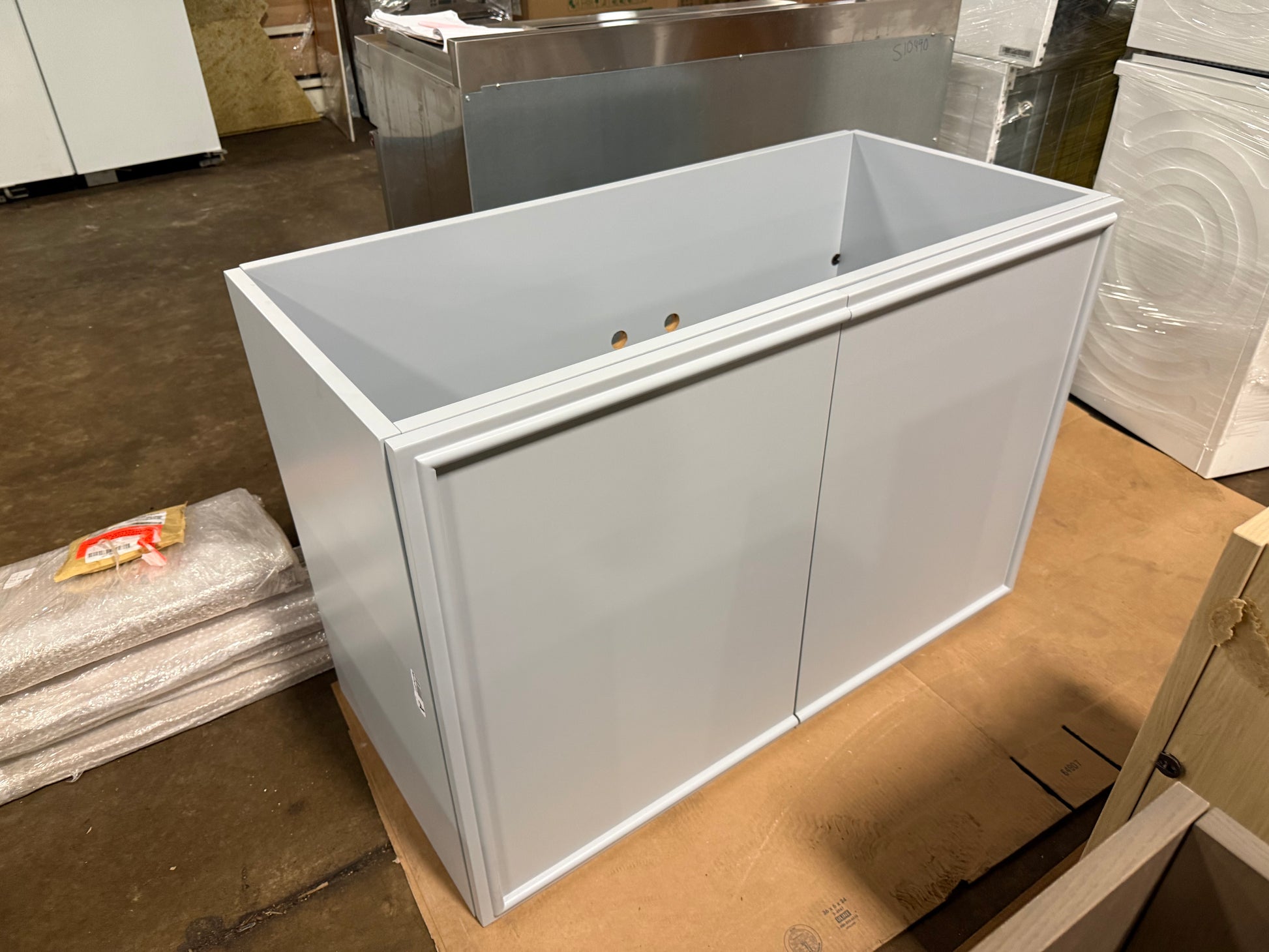 DOCA Modern 47 inch freestanding single bathroom vanity in matte light grey with seamless white top front straight view